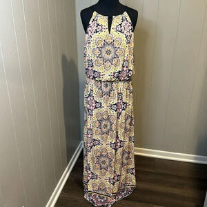 London Times floral print silky elastic waist lined bodice halter maxi. Size 12